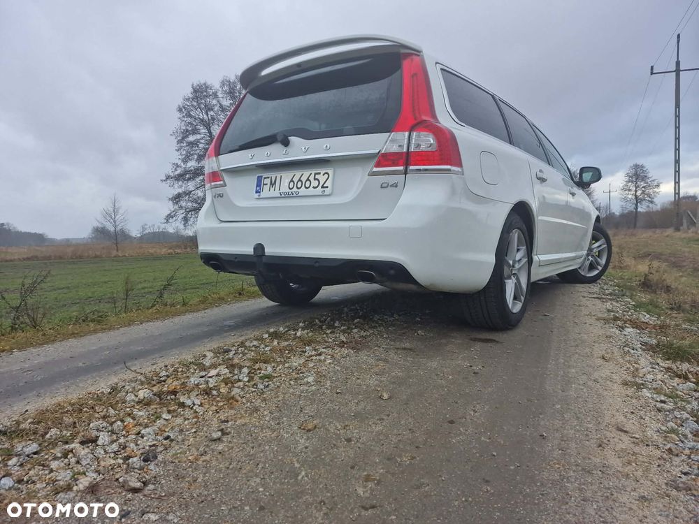 Volvo V70 D4 Geartronic Kinetic - 8