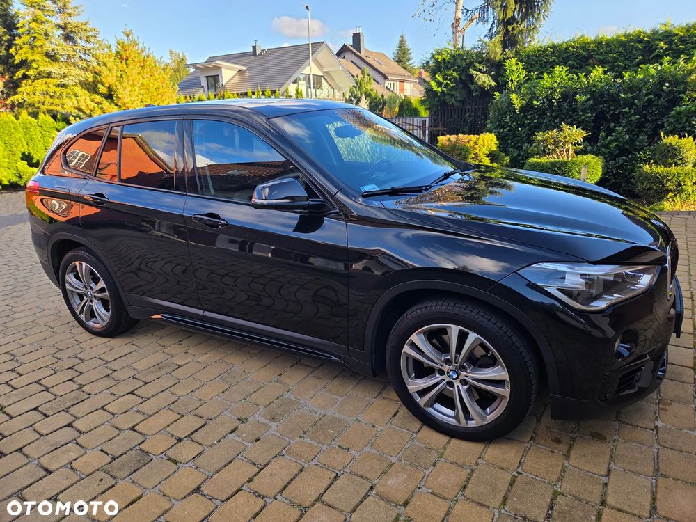BMW X1 xDrive20i xLine - 11