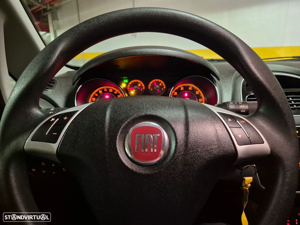 Fiat Punto 1.2 Lounge Start&Stop - 21