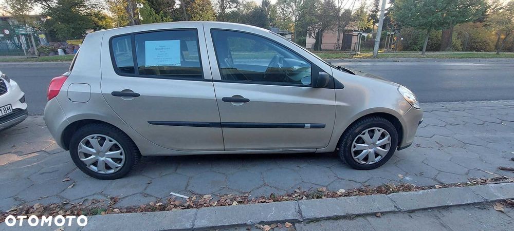Renault Clio - 3