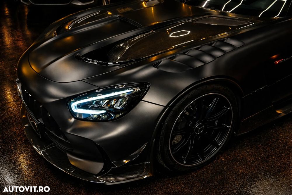Mercedes-Benz AMG GT - 15