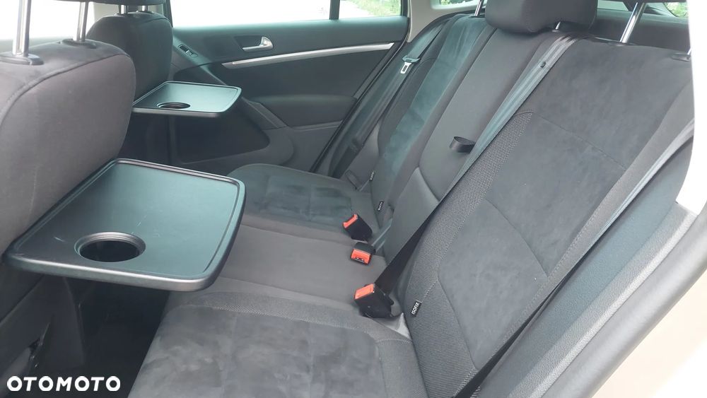 Volkswagen Tiguan 2.0 TDI 4Mot Sport&Style DSG - 28