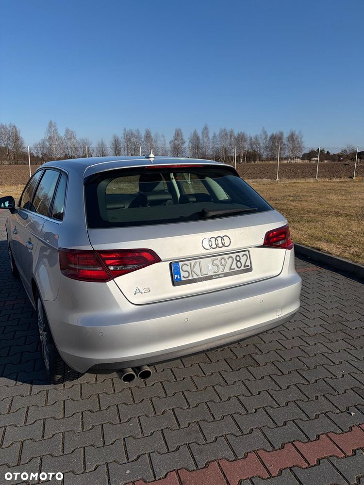 Audi A3 Sportback 1.4 TFSI Ambiente - 2