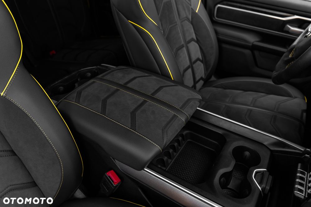 RAM 1500 Quad Cab Longbed Bighorn - 14