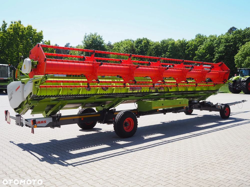 Claas Lexion 7500 + V930 - 13