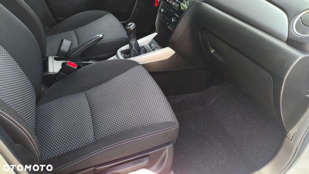 Suzuki Vitara 1.6 (4x2) Club - 30