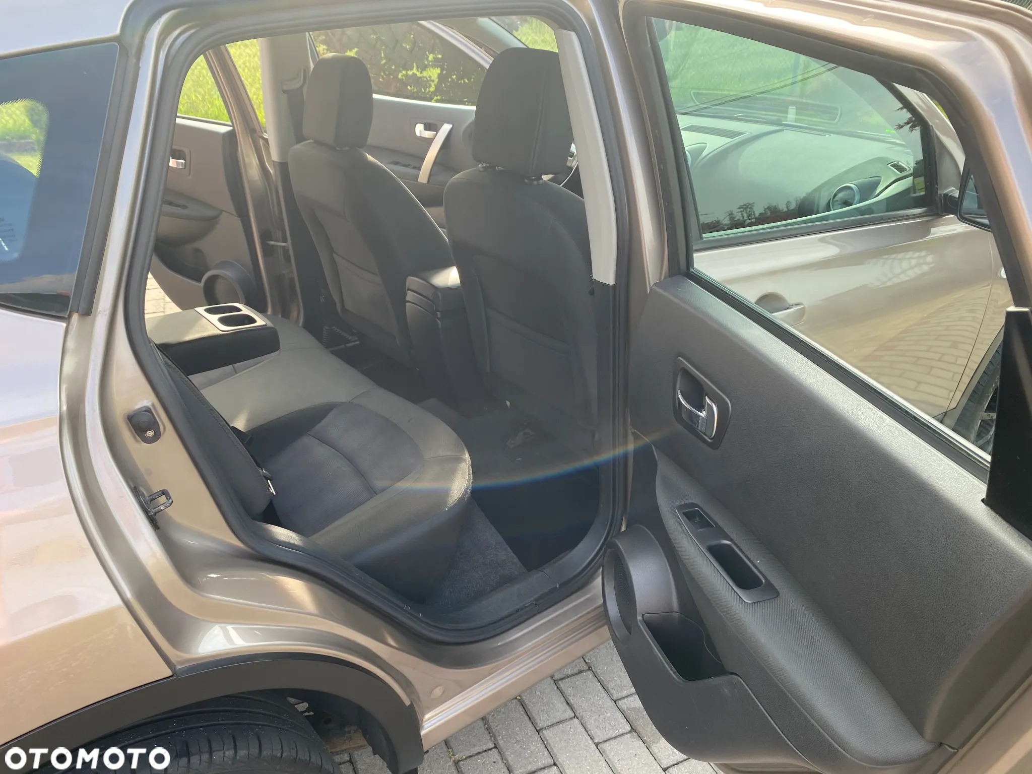 Nissan Qashqai 2.0 4x4 tekna - 15