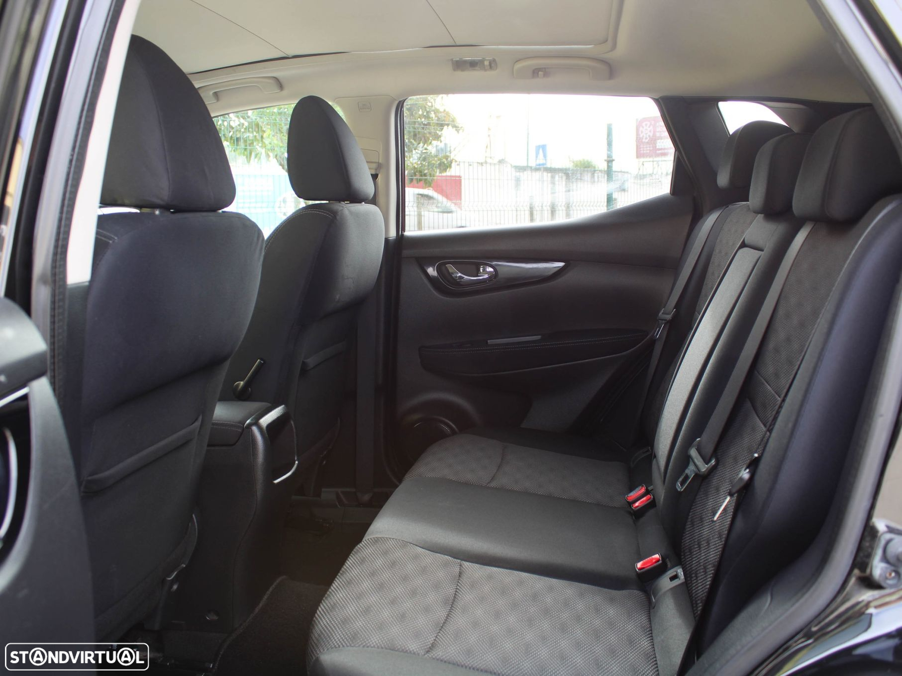 Nissan Qashqai 1.5 dCi N-Connecta 18 RS+PS - 43