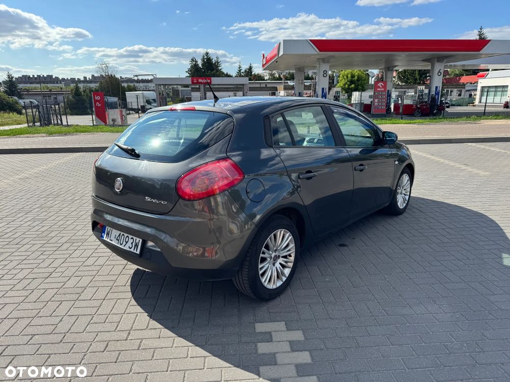 Fiat Bravo 1.4 T-JET 16V Emotion - 4