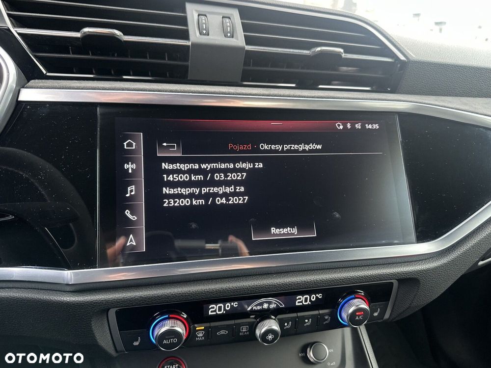 Audi Q3 RS S tronic - 16