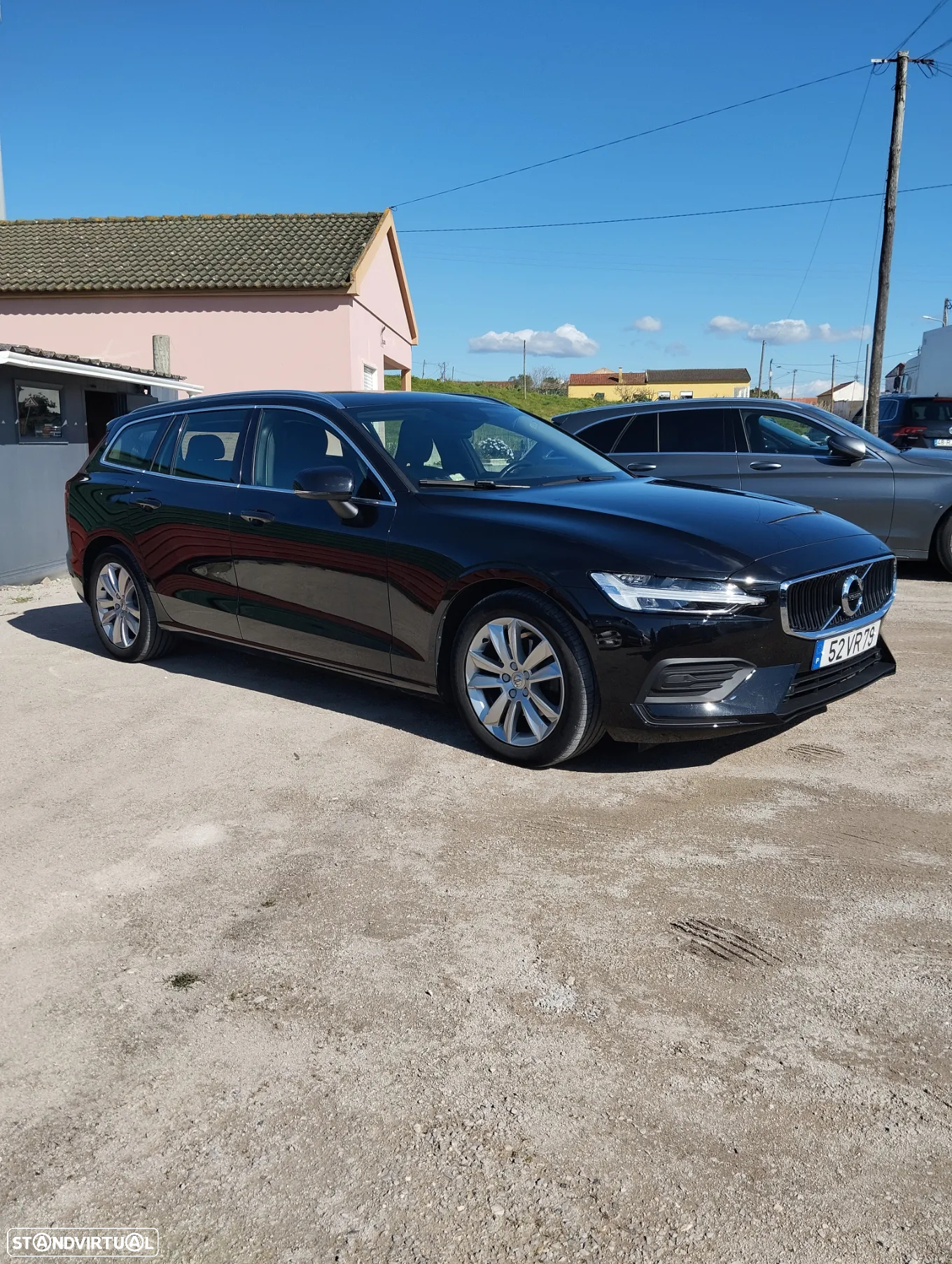 Volvo V60 2.0 D3 Momentum Geartronic - 3