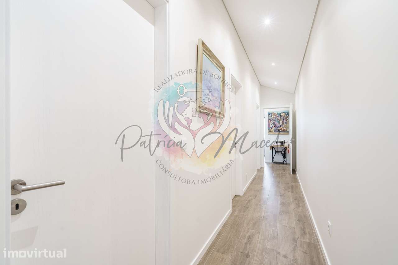 Moradia T3 com Piscina e Total Privacidade | Ramalde, Porto - Grande imagem: 5/36