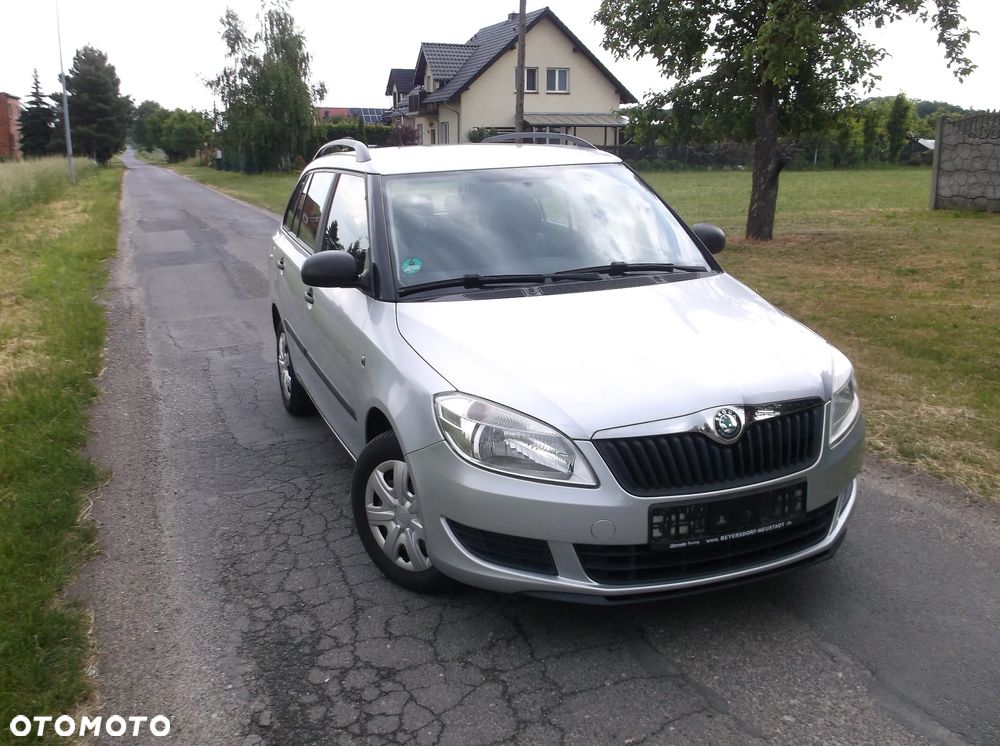 Skoda Fabia 1.2 TSI STYLE EDITION - 31