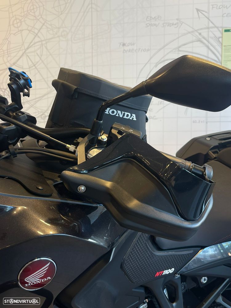 Honda NT 1100 - 13