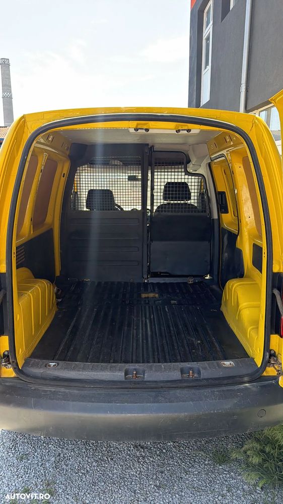 Volkswagen Caddy 1.6 (7-Si.) - 4