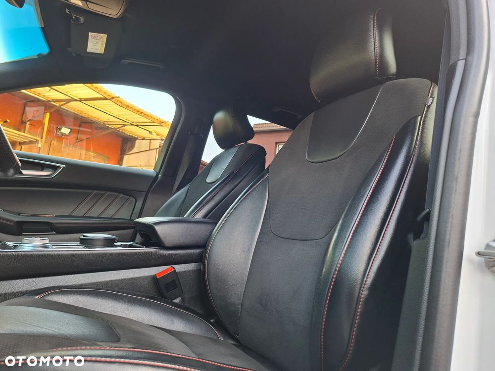 Ford Edge 2.0 EcoBlue Bi-Turbo 4x4 ST-LINE - 15