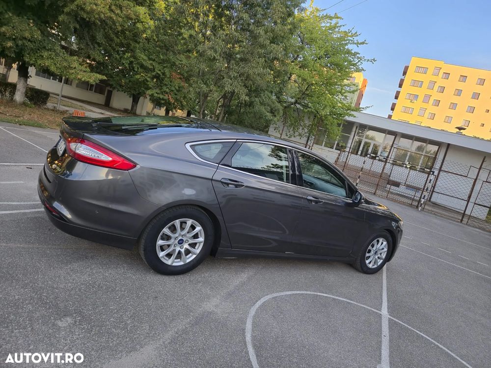 Ford Mondeo 1.5 TDCi ECOnetic Start-Stopp Business Edition - 3