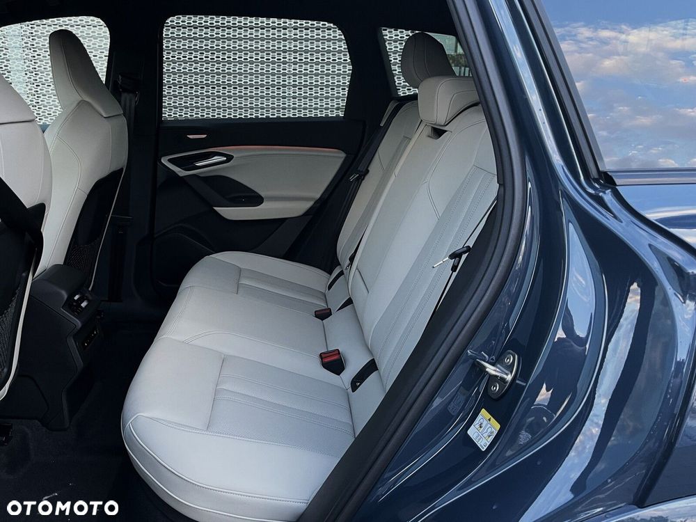 Audi Q6 e-tron - 23