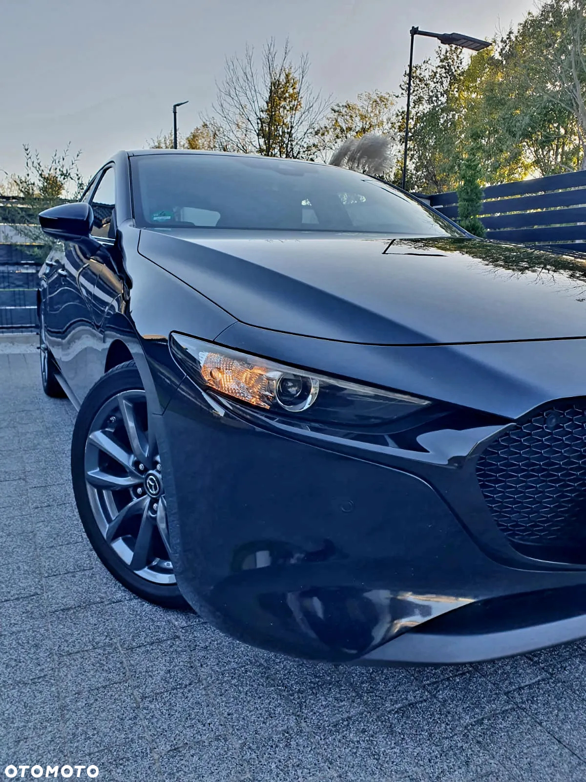 Mazda 3 e-SKYACTIV-G 2.0 M HYBRID - 14