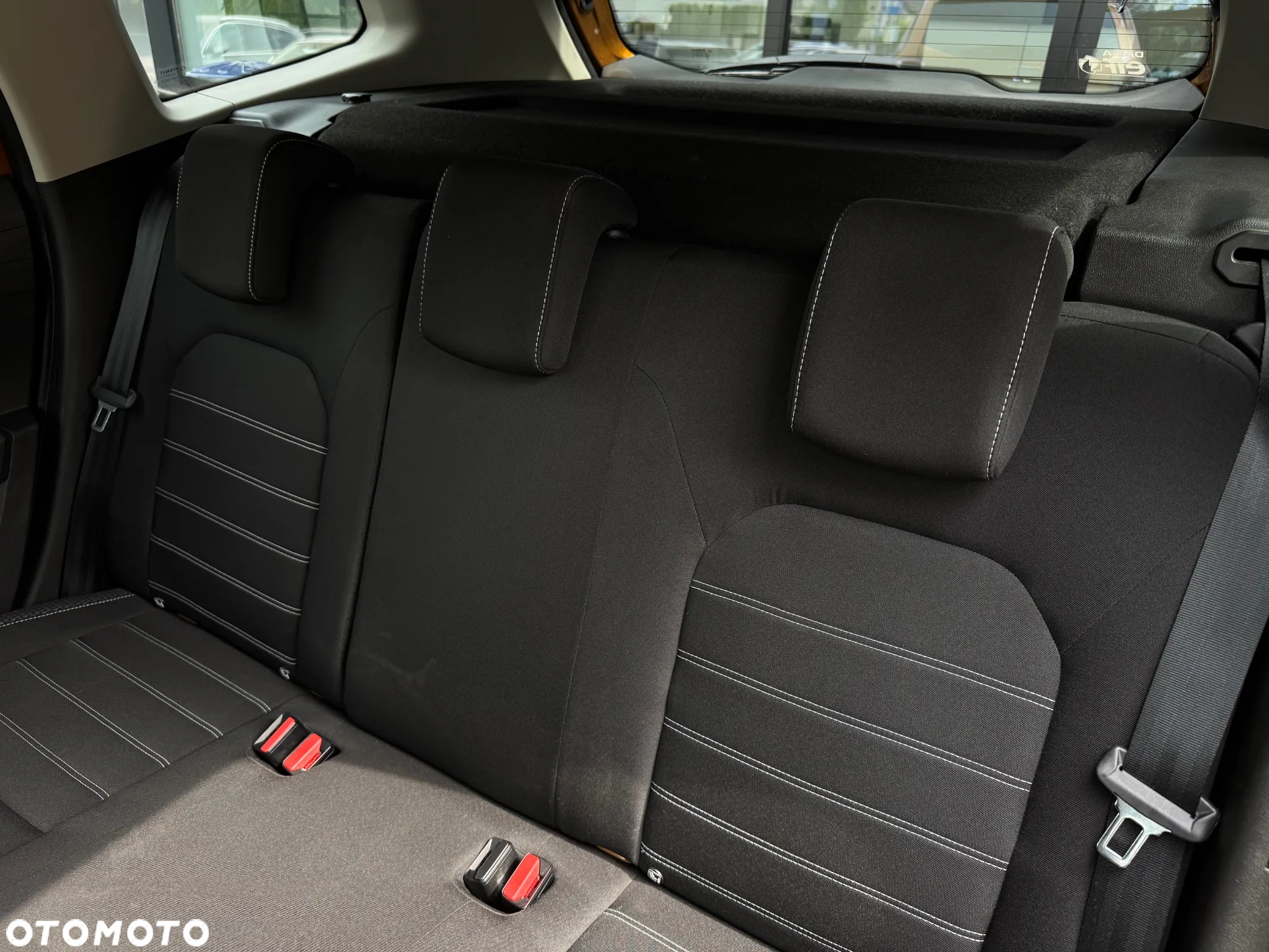 Dacia Duster 1.3 TCe FAP SL Look EU6d - 26