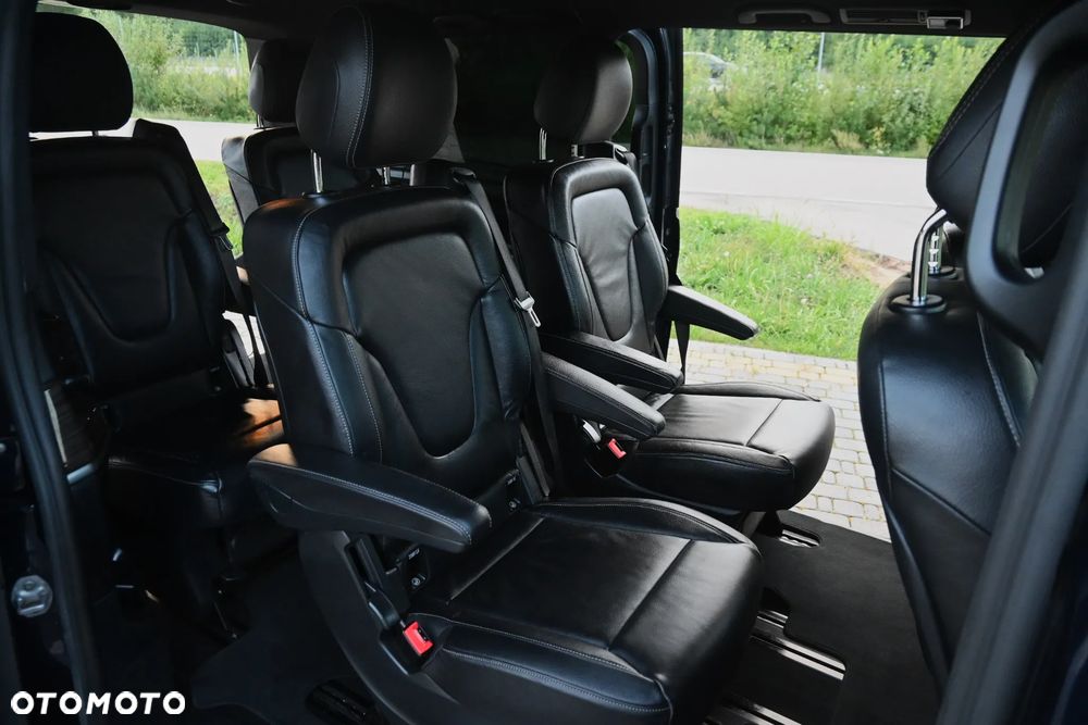 Mercedes-Benz Klasa V 300 d 4-Matic Avantgarde 9G-Tronic (d³ugi) - 21