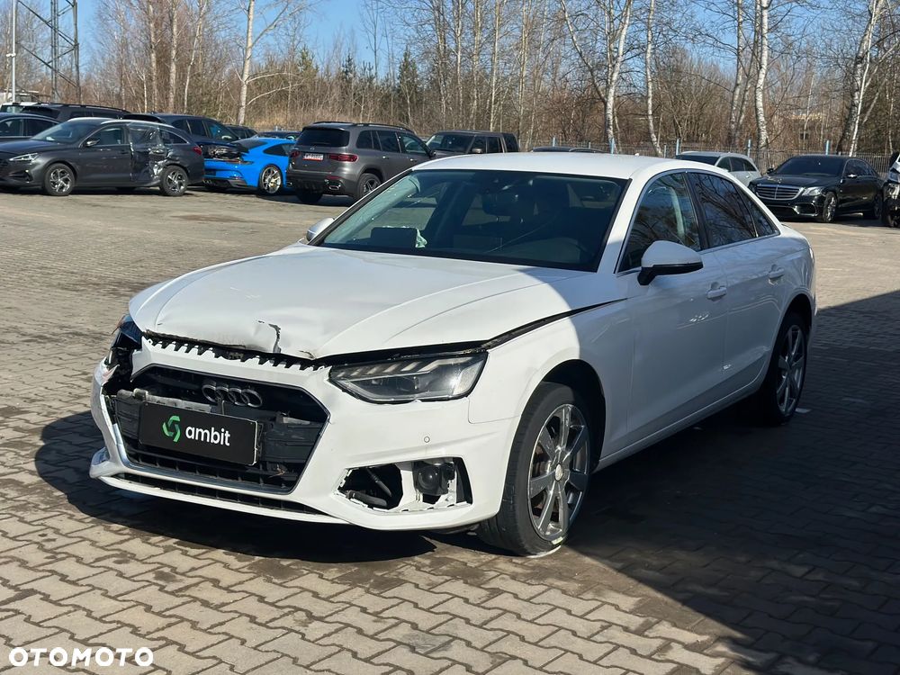 Audi A4 Limousine - 3