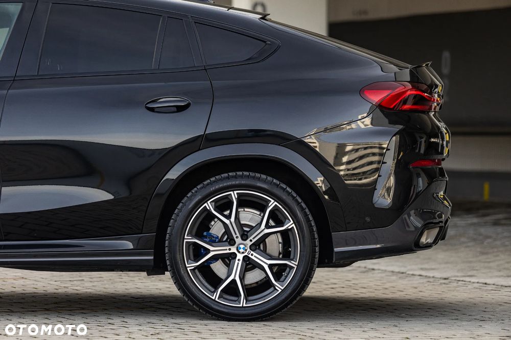 BMW X6 - 13