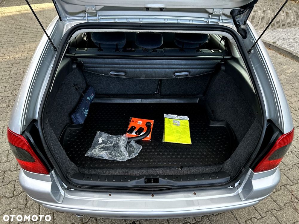Citroën Xsara Kombi 1.6 16V Exclusive - 27