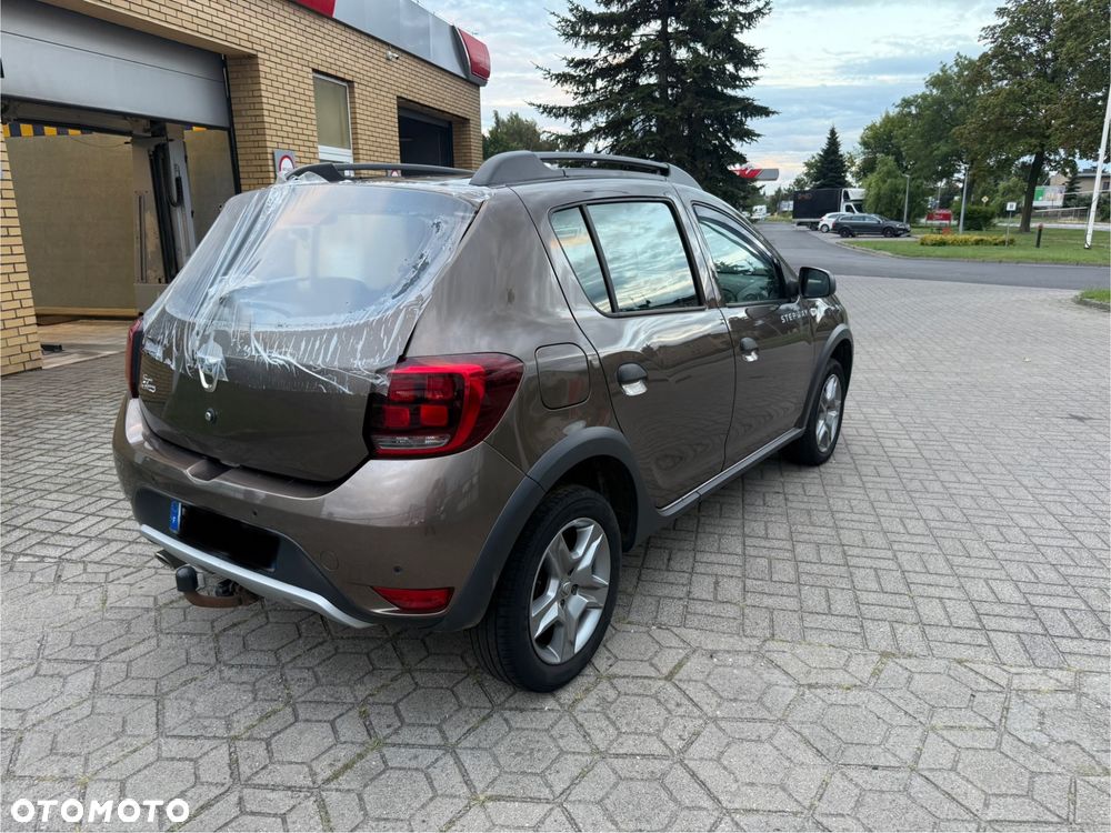 Dacia Sandero Stepway Blue dCi 95 Celebration - 7