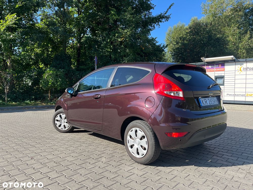Ford Fiesta 1.6 TDCi DPF Silver X plus - 4