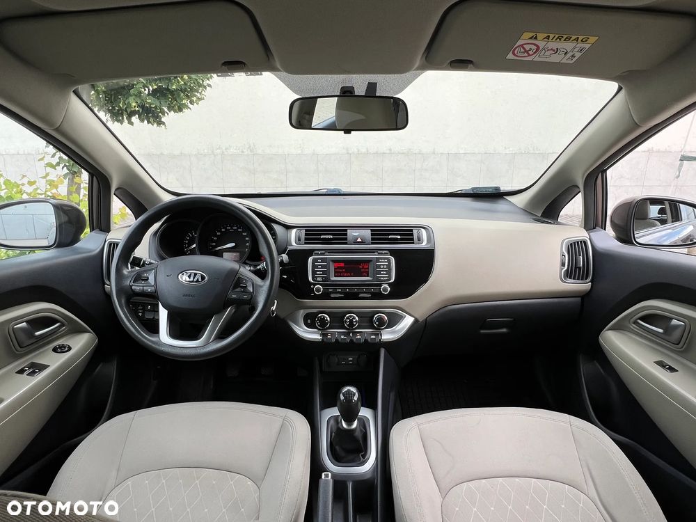 Kia Rio 1.4 M - 16