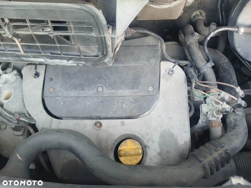 Opel Vivaro - 12