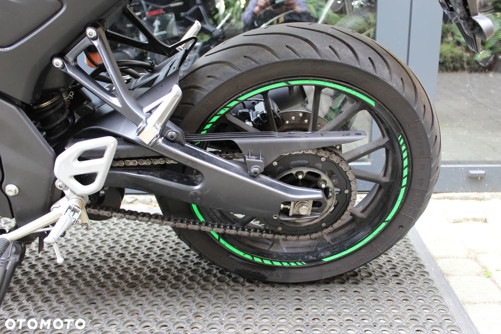 Yamaha MT - 7