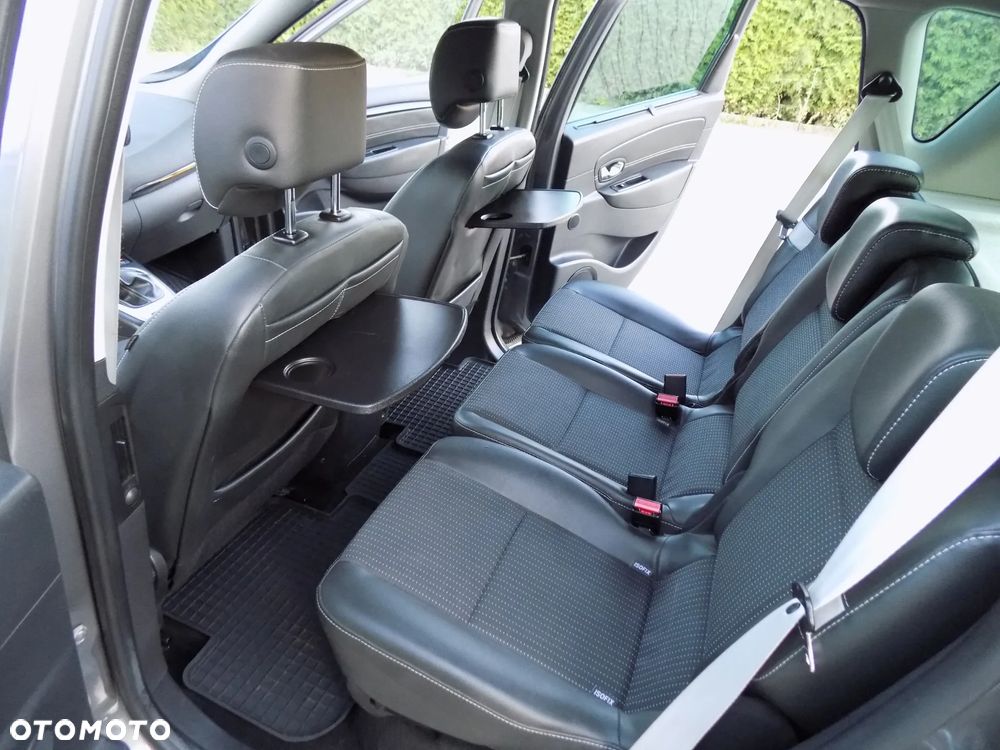 Renault Scenic 1.6 dCi Energy Bose - 14