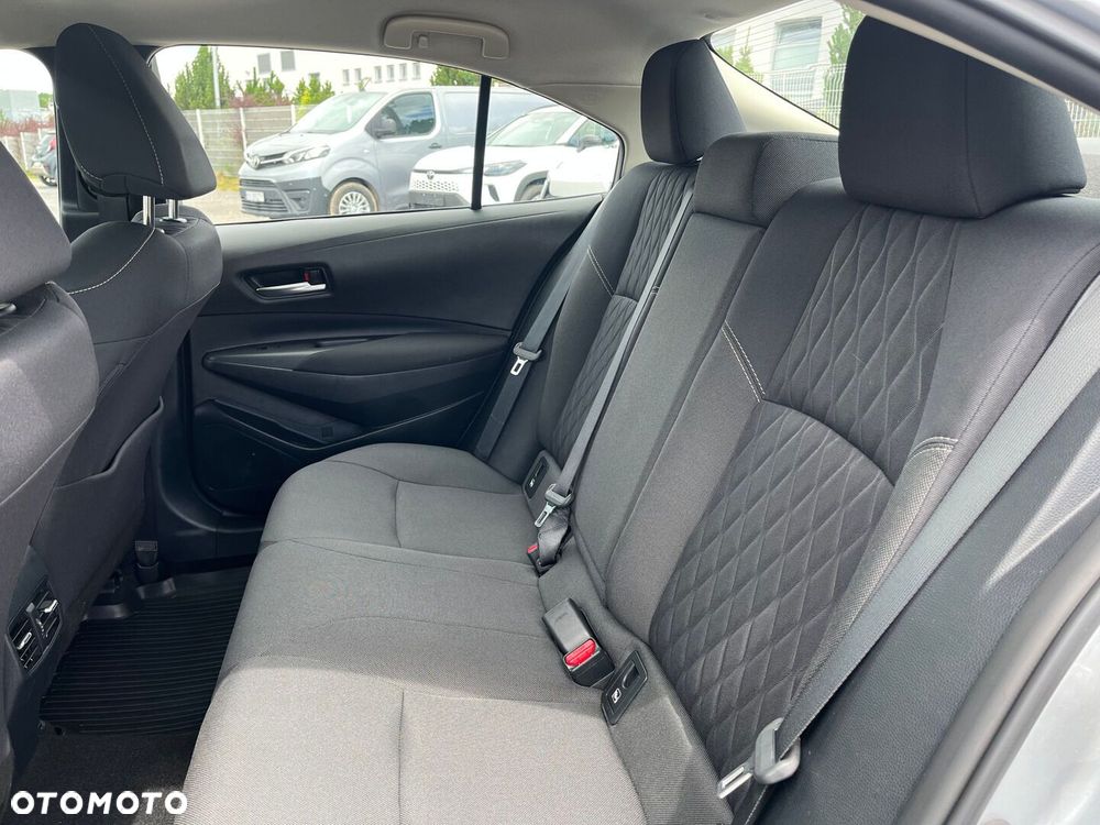 Toyota Corolla - 27