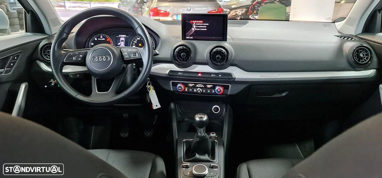 Audi Q2 1.6 TDI Design - 35