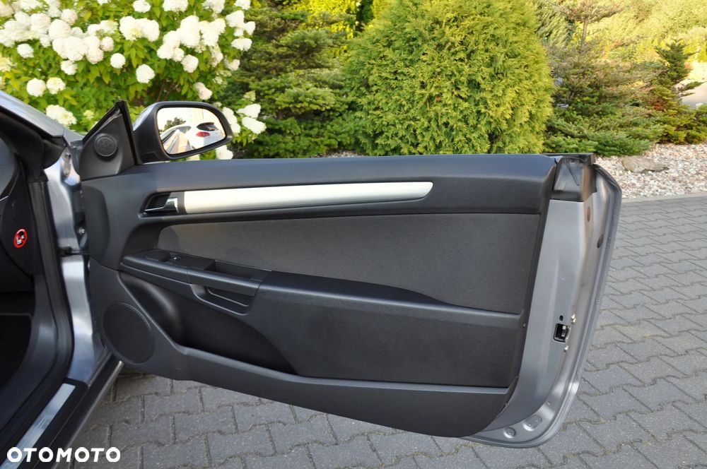 Opel Astra 1.6 Edition 111 Jahre - 27