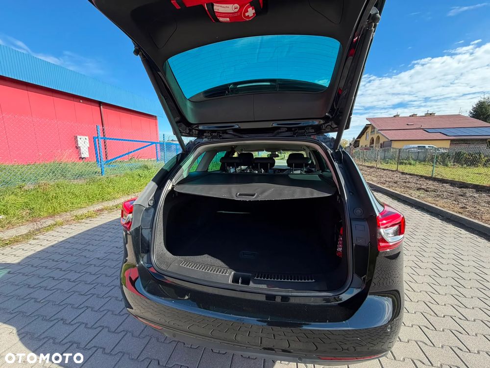 Opel Insignia 2.0 CDTI Executive - 26