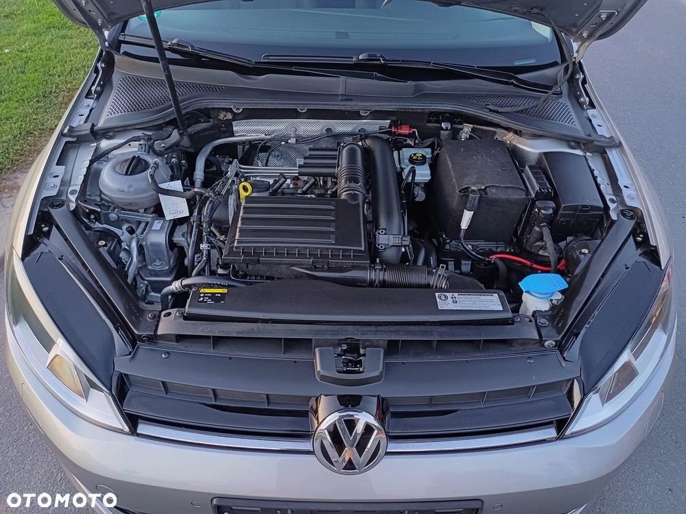 Volkswagen Golf 1.2 TSI MATCH - 9