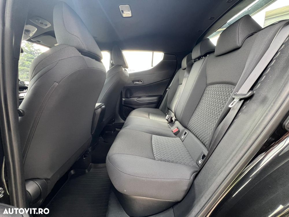 Toyota C-HR 1.8 HSD 122 CP 4x2 CVT Core - 12