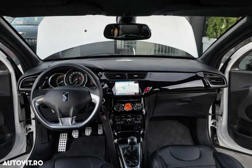 Citroën DS3 THP 155 So Paris - 7