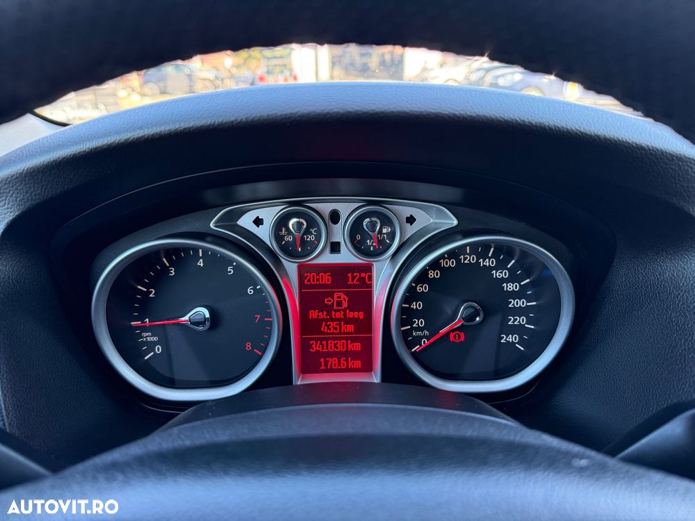 Ford Focus 1.6 16V Titanium - 7