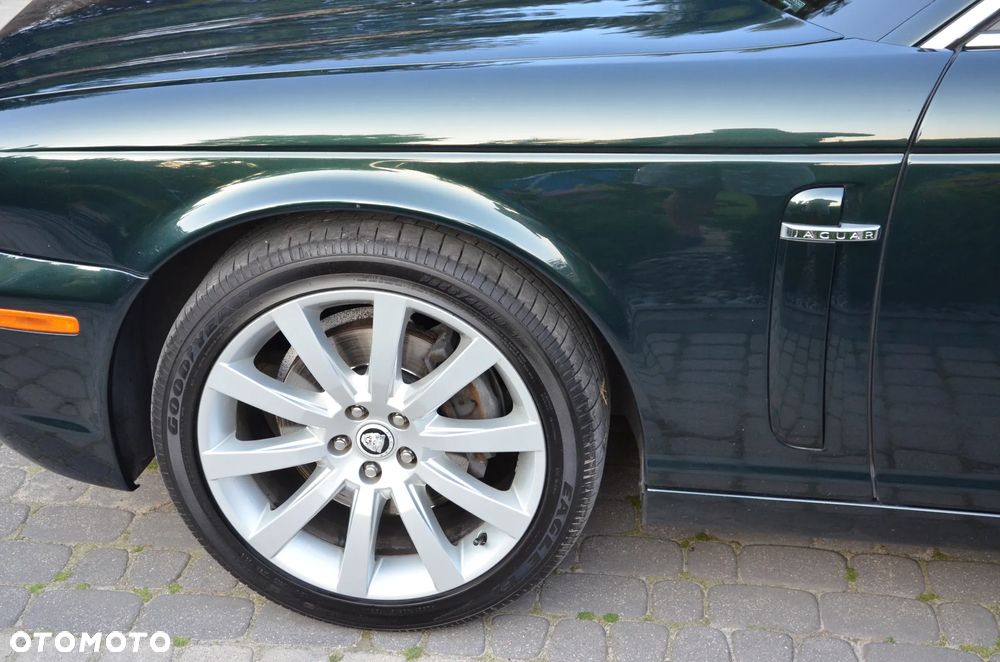 Jaguar XJ XJ6 2.7 Twin Turbo Executive Last Edition - 9