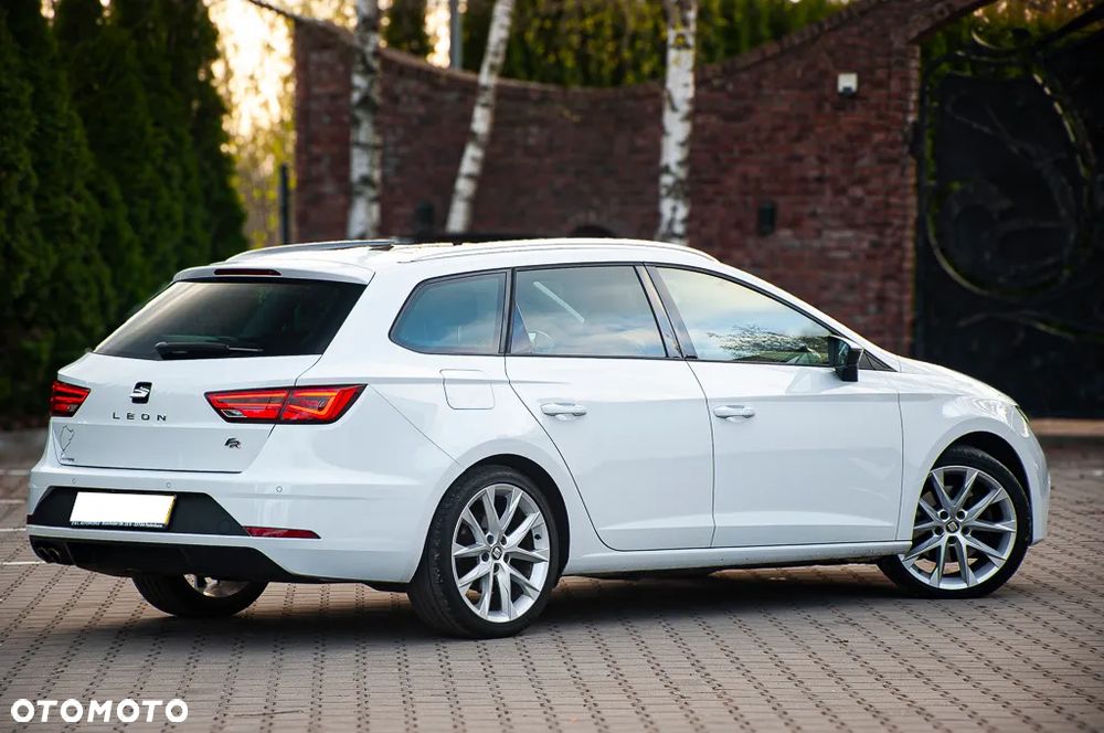 Seat Leon 2.0 TDI DPF DSG FR - 17