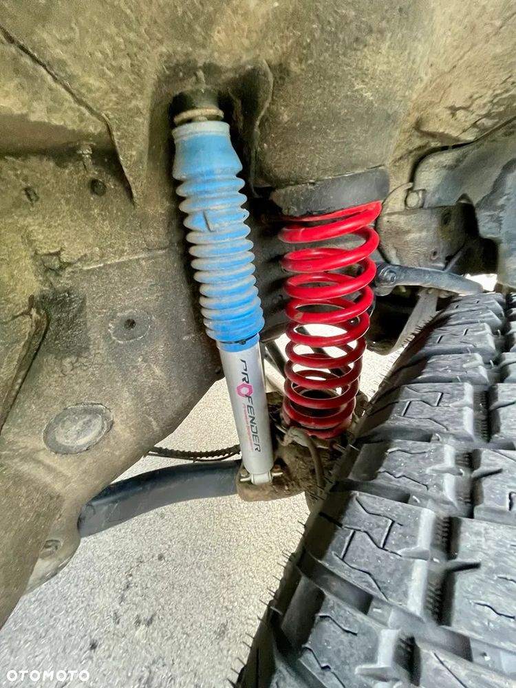 Jeep Grand Cherokee 4.7 Overland - 24