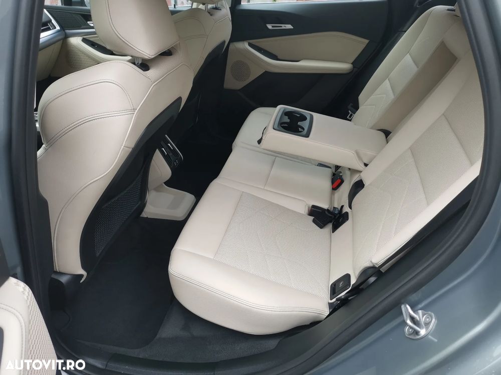 BMW Seria 2 218d Sport-Aut. Luxury Line - 17
