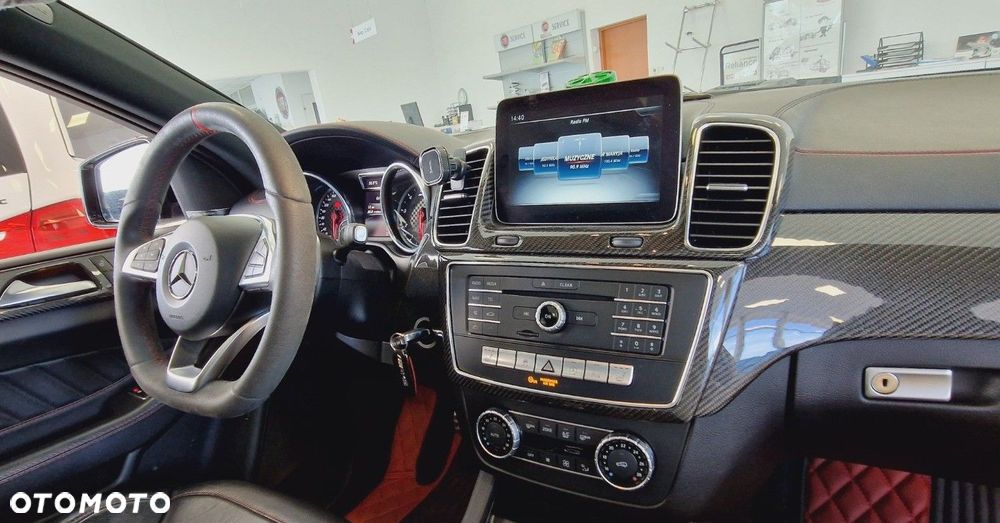 Mercedes-Benz GLE - 16