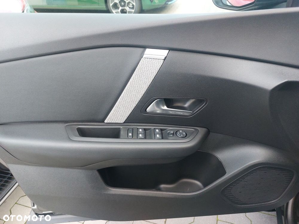 Citroën C4 1.2 mHEV Max eDCT6 - 13