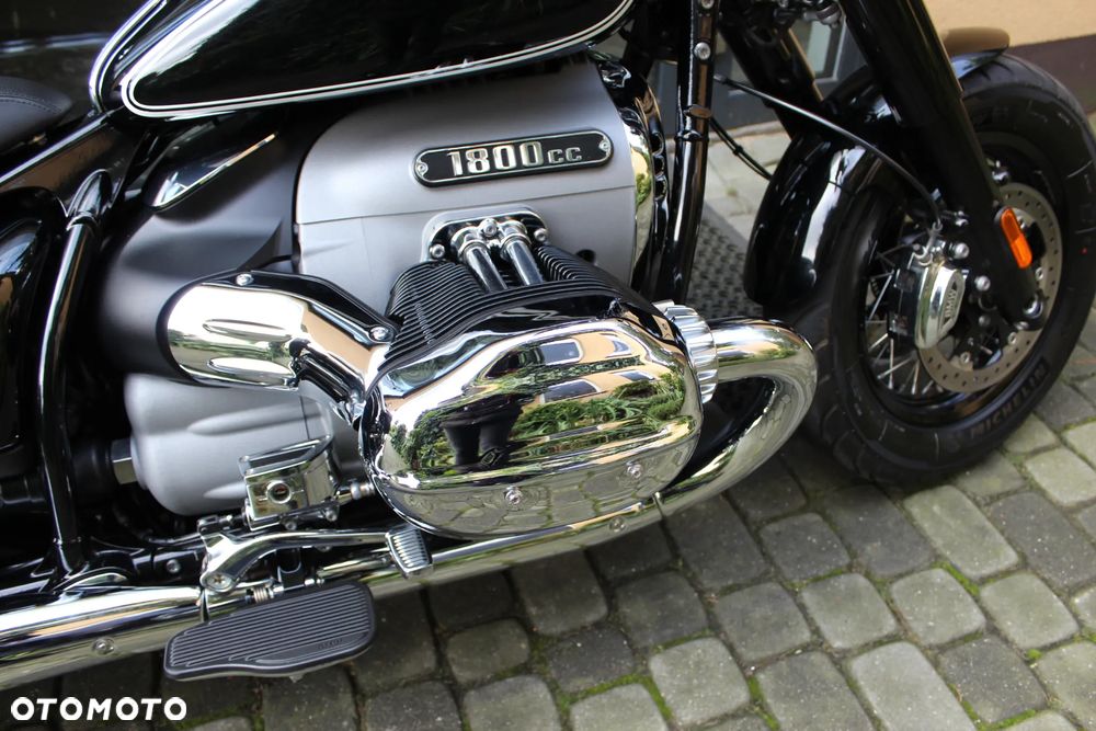 BMW R - 16