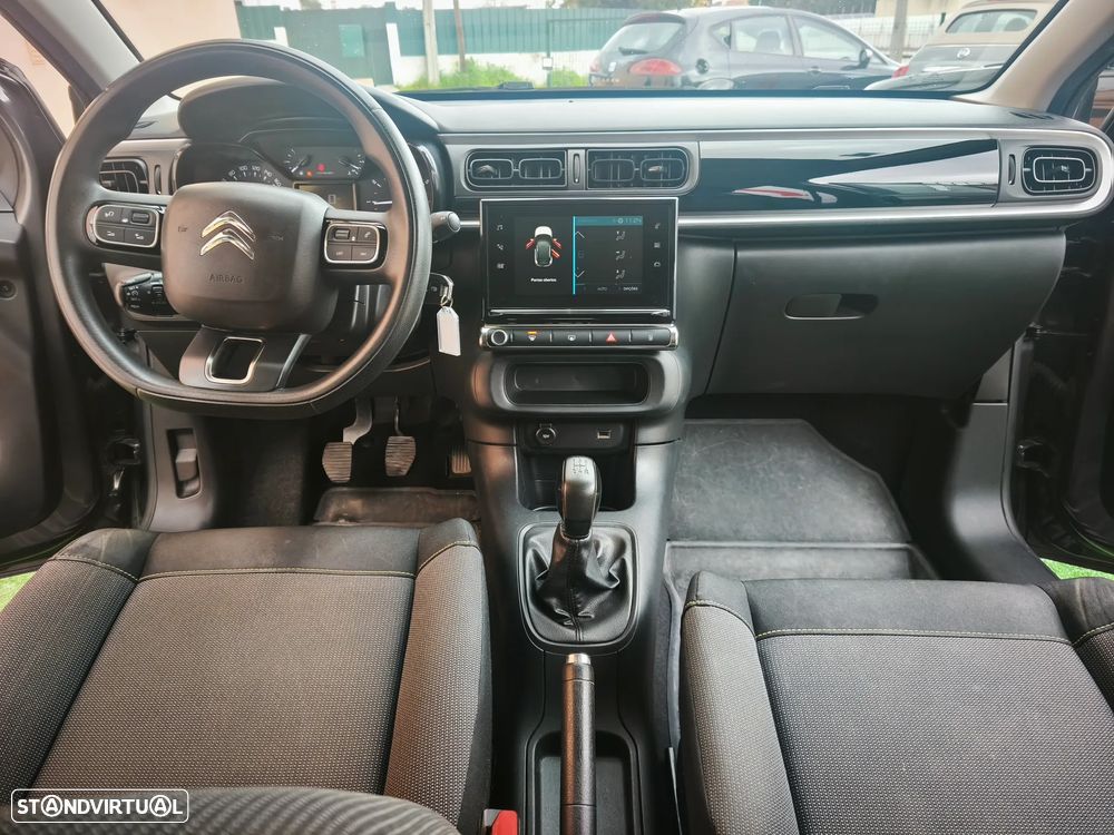 Citroën C3 1.2 PureTech Shine - 26